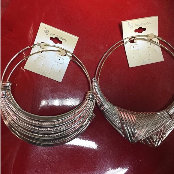 Shikanah Tribal Hooped Earrings - Picture 2 of 3